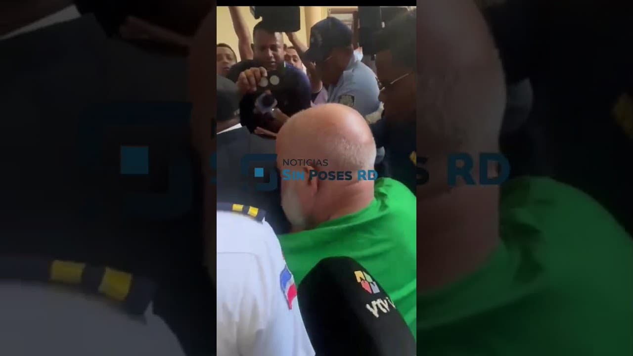 Ángel Martínez  mantendrá huelga de hambre hasta convertirse en mártir por la libertad de expresión